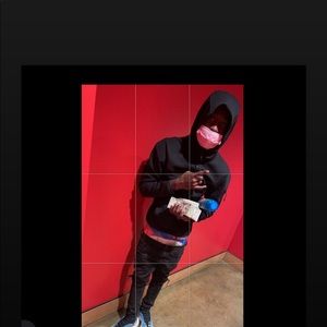 Meet your Posher, Derrick